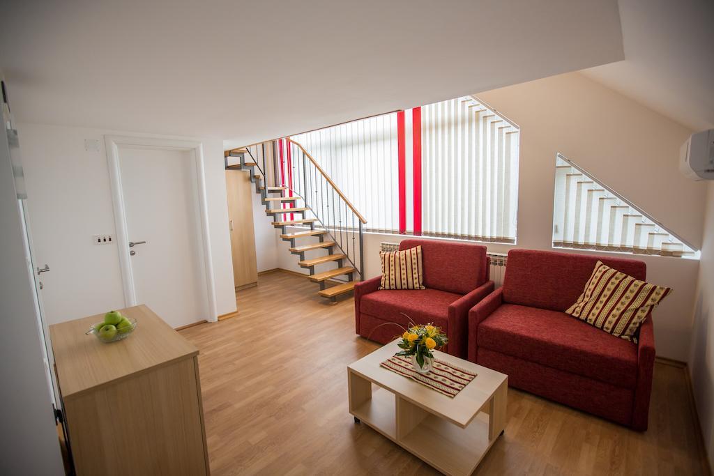 Apartments And Rooms Millennium Ogulin Pokoj fotografie